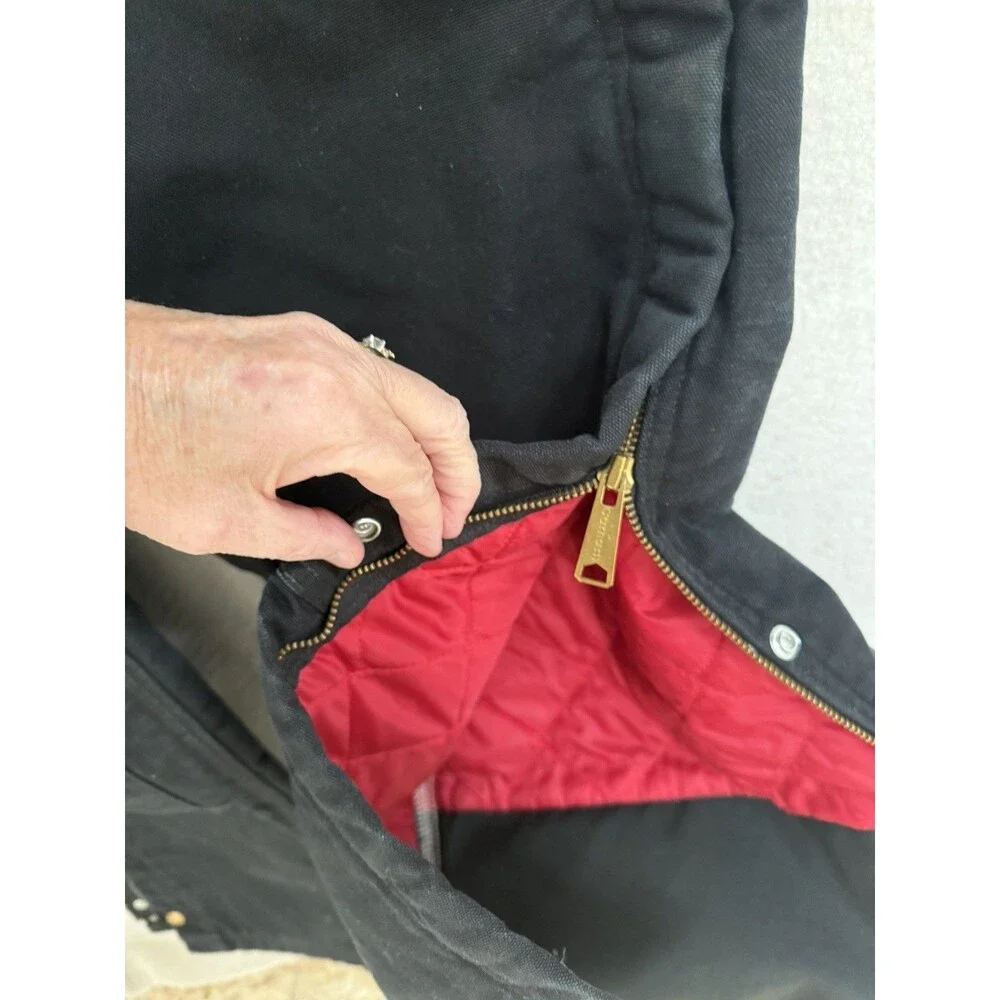 Carhartt  Black Bib Overalls With Quilt Insulation  Size 40x30 Thick Red Inside